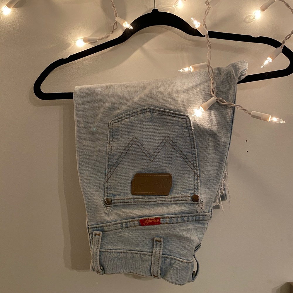 Vintage Wrangler jeans- lightwash, one of a kind